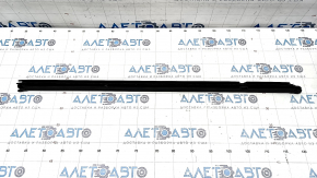Glass seal rear right inner VW Atlas 18-