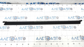 Glass seal front right inner VW Atlas 18-
