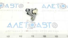 Volvo V90 17-22 usa crankshaft position sensor with bracket