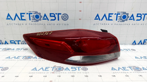 Light outer wing left Hyundai Elantra AD 17-18 prerest, halogen, scratches