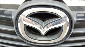 Radiator grill Mazda 6 13-17 complete with badge, chrome, sand on chrome, broken mount
