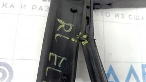 The rear left door seal of Hyundai Elantra AD 17-20 is torn