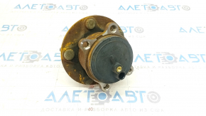 Rear left hub Mazda 6 13-21 rusty