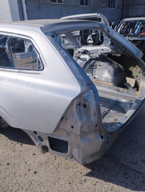 Quarter wing rear left Volvo V90 17-22 usa silver, on the body
