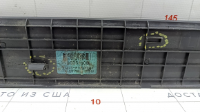 Door sill trim front outer left Hyundai Elantra AD 17-20 black, broken fastener, scratches