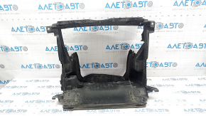 Alfa Romeo Stelvio 18- 2.0T radiator duct tears, broken latch