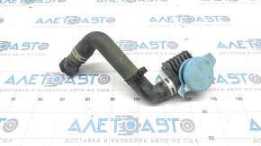 Alfa Romeo Stelvio 18-19 washer reservoir neck with filter and cap, cap fastening is broken