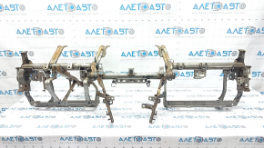 Under-torpedo pipe reinforcement Alfa Romeo Stelvio 18-19 rusty