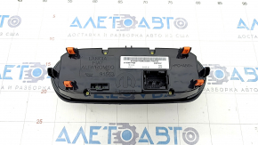 Climate control Jeep Renegade 15-18 prerest Manual, chrome is worn, worn