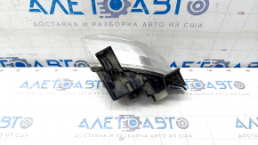 Turn signal with DRL front right Jeep Renegade 15-18 pre-rest, sand, cracks in fasteners