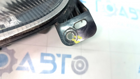 Turn signal with DRL front right Jeep Renegade 15-18 pre-rest, sand, cracks in fasteners