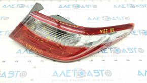 Light outer wing right Toyota Camry v55 15-17 usa scratches, chip on glass, crack