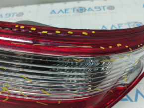 Light outer wing right Toyota Camry v55 15-17 usa scratches, chip on glass, crack