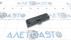 Radiator mount left Jeep Renegade 15- front, broken latch
