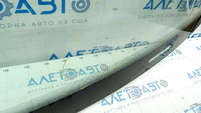 Windshield VW Tiguan 09-17 air on the edge, worn