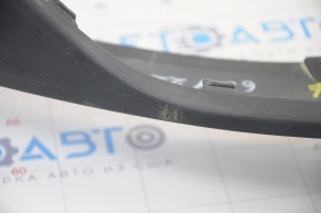 Polestar 2 21 Front Bumper Lip - Structure, Scratches