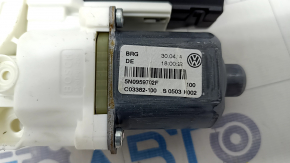 Front right window lift motor VW Tiguan 09-17