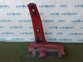 The central left body pillar of Hyundai Elantra AD 17-20 is sawn off