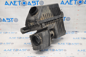 Air filter housing Toyota Highlander 08-10 hybrid broken mount, no latch, broken ribs