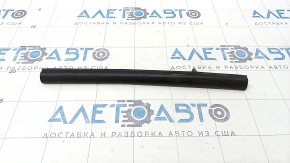 Right hood seal Jeep Renegade 15 - torn