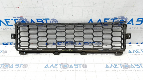 Lower grille of the front bumper central Jeep Renegade 15-18 pre-rest, broken, broken fasteners
