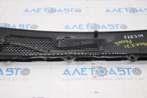 Windscreen wiper grille plastic Polestar 2 21- burnt