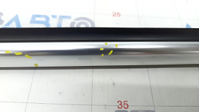 Molding door-glass central front left VW Tiguan 09-17 chrome, scratches