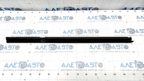 Glass seal inside rear right door VW Tiguan 09-17