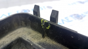 Battery tray VW CC 08-17 broken guide