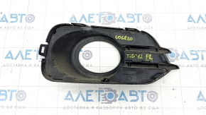 Bumper grille left VW Tiguan 12-17 rest under fog lights, scratches