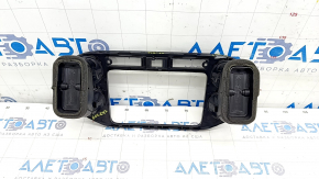 Front panel air duct deflector central VW Tiguan 09-17 broken mount