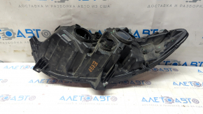 Headlight front right Ford Fusion mk5 13-16 sand, chips, no bulb plug