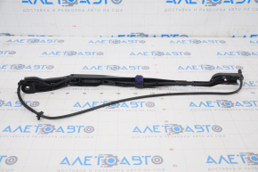 Right wiper arm Polestar 2 21- code: C101 with hose, with nozzles, without heating