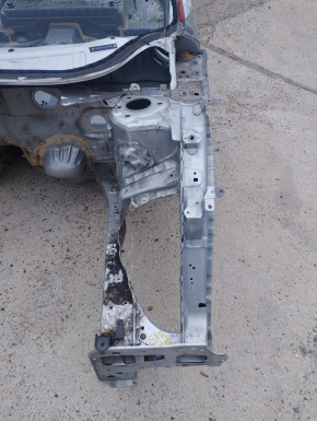 Front left quarter Honda Clarity 18-21 usa on body, silver