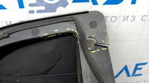 Kia Niro 17-22 plastic wiper grille broken