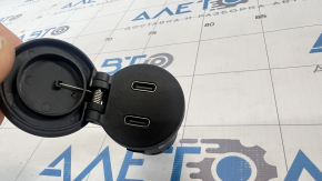 USB Hub Center Console Polestar 2 21-