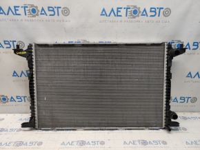 Radiator cooling water Audi Q7 16- 2.0T broken