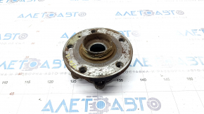 Rear left hub VW Tiguan 09-17 AWD rusty