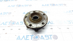 Rear right hub VW Tiguan 09-17 AWD rusty
