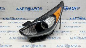 Front left headlight complete Kia Niro 17-19 HEV, PHEV with bracket, halogen, LED DRL, seal peeled off, varnish peeled off