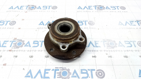 Rear left hub VW Tiguan 09-17 AWD rusty