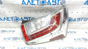 Right headlight Toyota Prius 30 13-15 rest, crack in housing