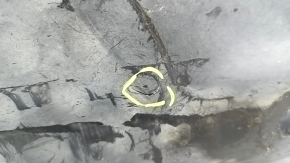 Right underbody protection VW Tiguan 09-17, torn, dented