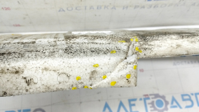 Toyota Prius 30 10-15 rear bumper absorber is pressed, the guide is broken, it is torn