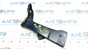 Front right wing bracket Mazda 3 19-