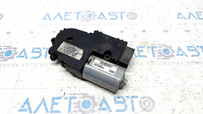 Lincoln MKC 15-panoramic sunroof motor, broken chip