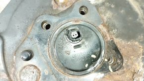 Rear left hub Toyota Camry v55 15-17 usa with cover, rusty cover, dented