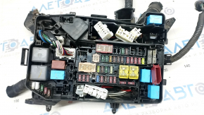 Underhood fuse box Toyota Prius 30 10-15 complete with housing, without cover