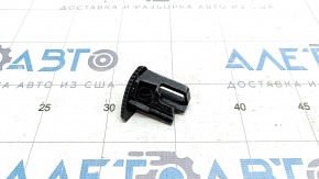 Plug outer handle rear right Mazda 3 19-