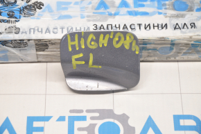 Front bumper tow hook plug left Toyota Highlander 08-10 scratched